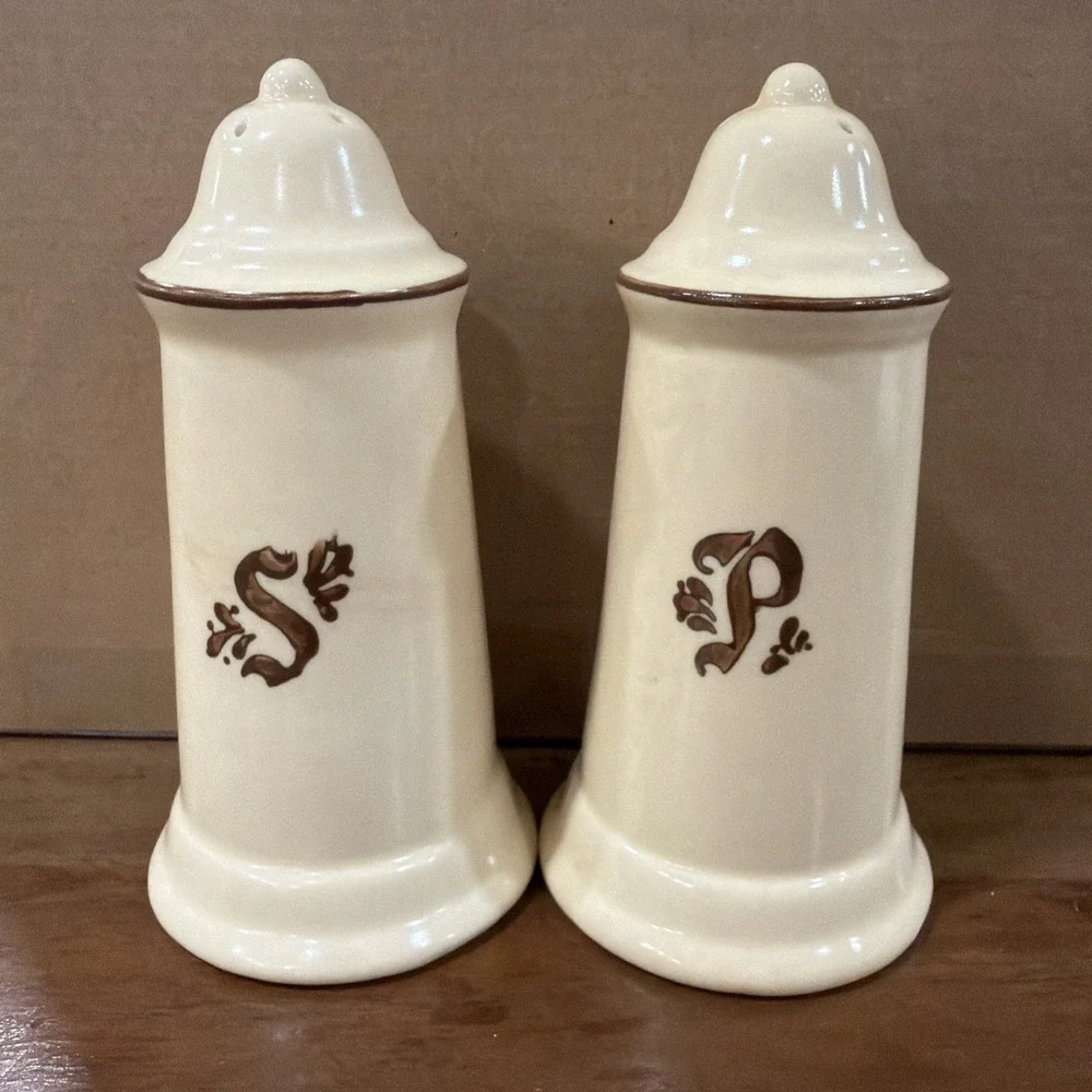 Vintage Set of Pfaltzgraff Village Pattern Stoneware Salt & Pepper Shakers